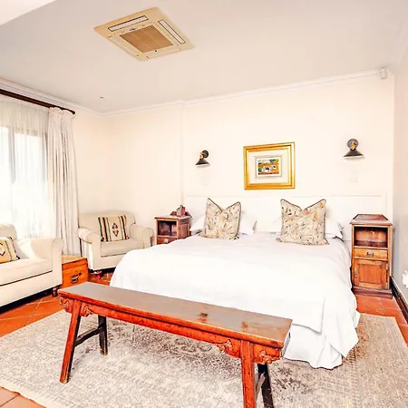 Budmarsh Country Lodge Magaliesburg Room photo